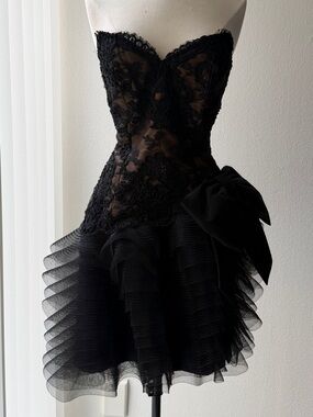 Vintage Victor Costa Strapless Black Lace & Ruffle Party Dress with Bow